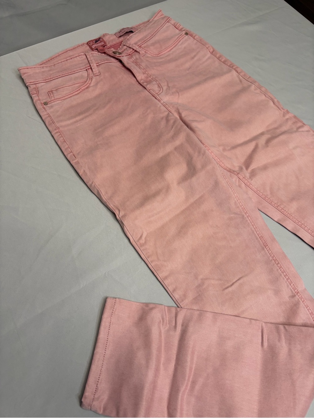 Guess Women’s Pink High-Rise Slim Jeans